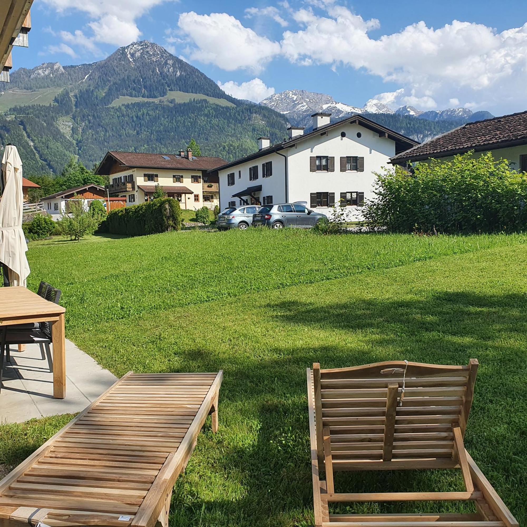 Traumhafte Ferienwohnung Im Alpinen Stil In Traumlage Schoenau am Koenigsee Room photo